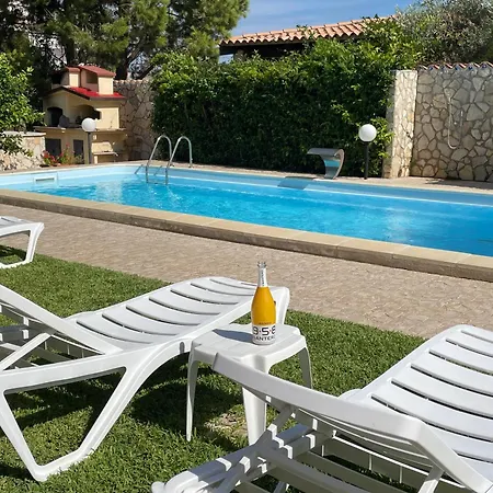 Villino Giulia Villa *