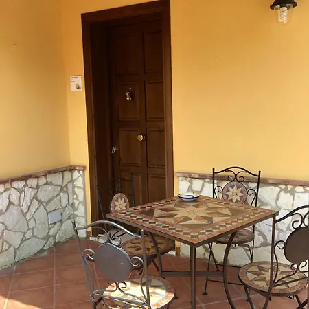 Villa Villino Giulia Altavilla Milicia